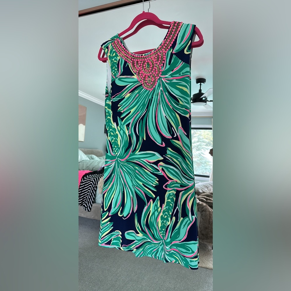 Lilly P dress stretchy material Medium